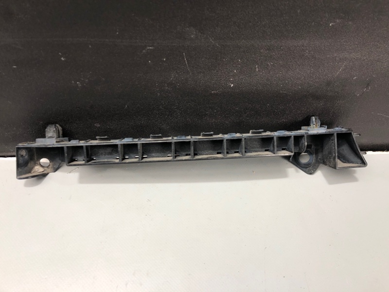Крепление бампера переднее правое SUBARU IMPREZA G12 EL15 57707FG000 контрактная