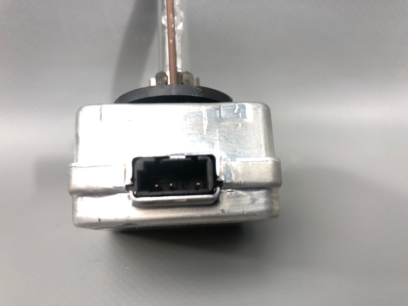 Лампа ксенон VOLVO V50 MW