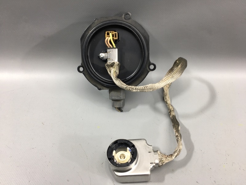 Блок ксенона NISSAN PRESAGE U31 QR25