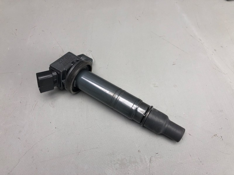 Катушка зажигания TOYOTA MARK X ZIO ANA10 2AZFE 90919-02260 контрактная
