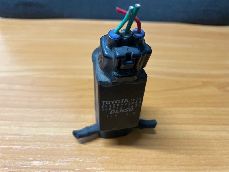 Мотор бачка омывателя TOYOTA SIENTA NCP81 1NZ 85330-20460 контрактная