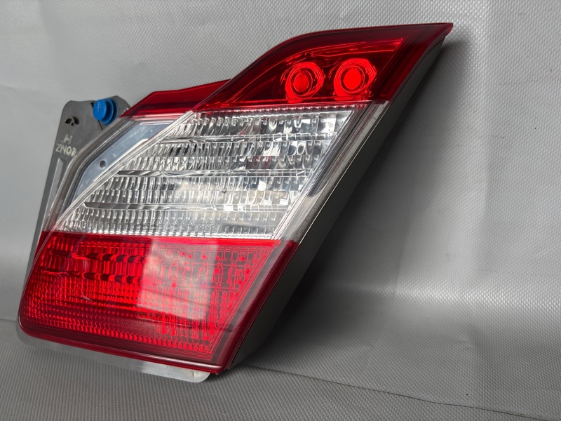 Стоп-вставка задняя правая FUGA Y51 VQ25HR