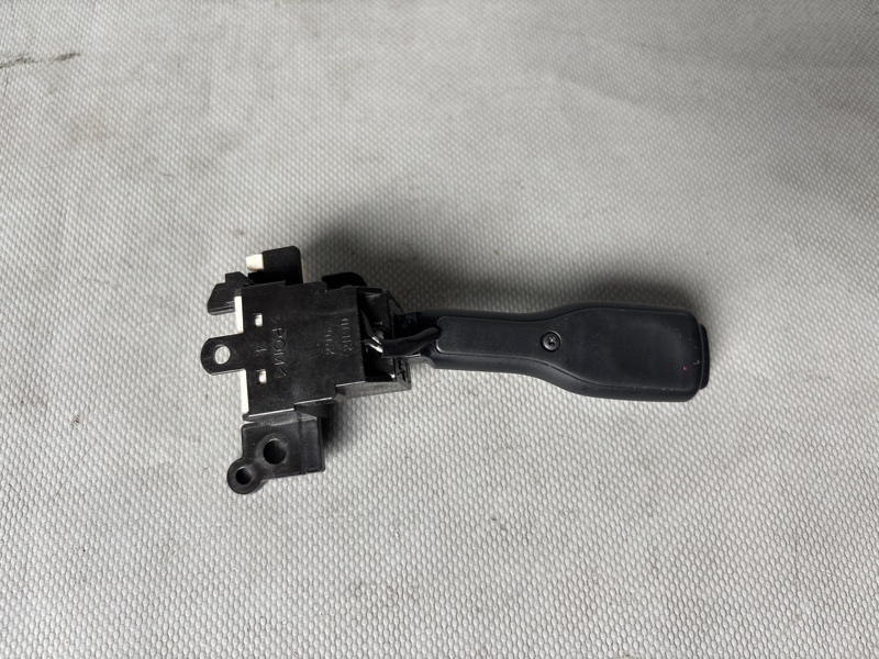 Ручка круиз контроля PRIUS ZVW30 2ZRFXE Ручка круиз контроля PRIUS ZVW30 2ZRFXE