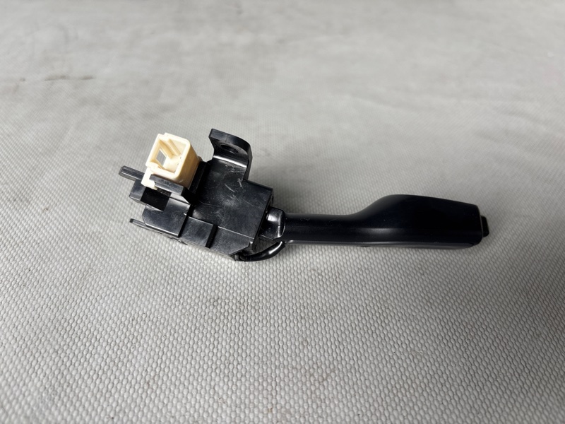Ручка круиз контроля PRIUS ZVW30 2ZRFXE