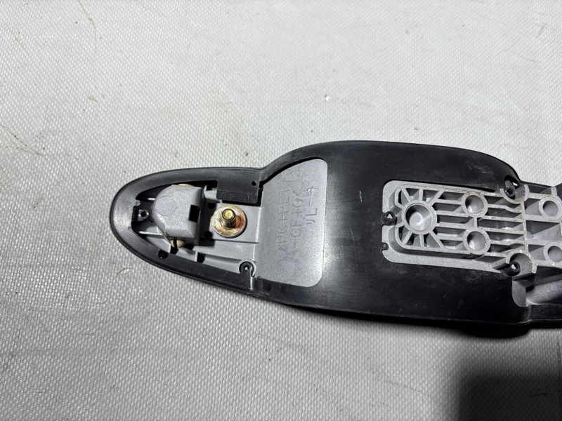 Ручка двери задняя левая MPV LW3W L3