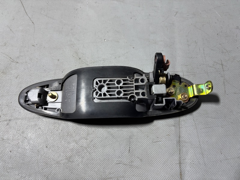 Ручка двери задняя левая MPV LW3W L3