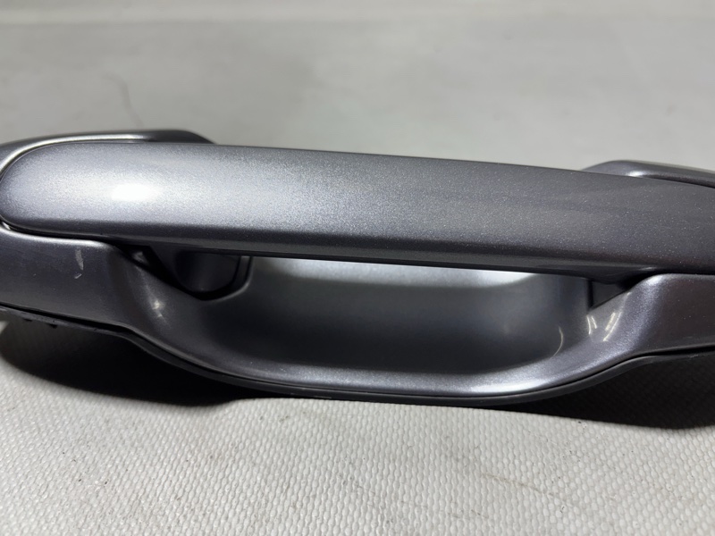 Ручка двери задняя левая MAZDA MPV LW3W L3 Ручка двери задняя левая MAZDA MPV LW3W L3