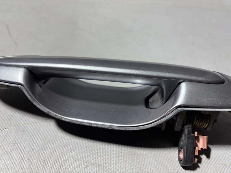 Ручка двери задняя левая MPV LW3W L3 Ручка двери задняя левая MPV LW3W L3
