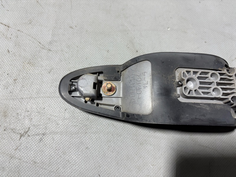 Ручка двери задняя левая MPV LW3W L3 Ручка двери задняя левая MPV LW3W L3