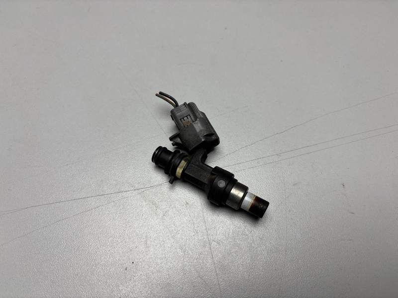 Форсунка топливная SUBARU EXIGA YA4 EJ204 16600AA290 контрактная