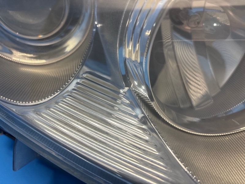 Фара передняя правая ESTIMA ACR50 2AZ