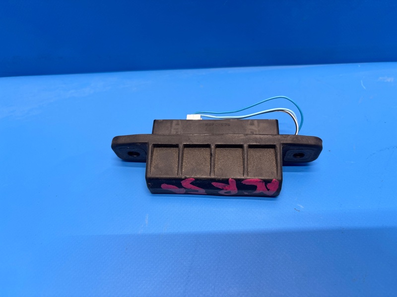 Кнопка открывания багажника ESTIMA ACR50W 2AZFE