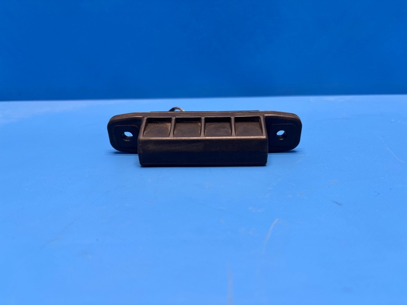 Кнопка открывания багажника TOYOTA PRIUS ZVW30 2ZRFXE контрактная