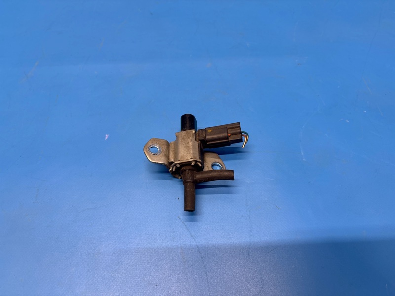 Вакуумный клапан MAZDA ATENZA GY3W L3 L80118741 контрактная