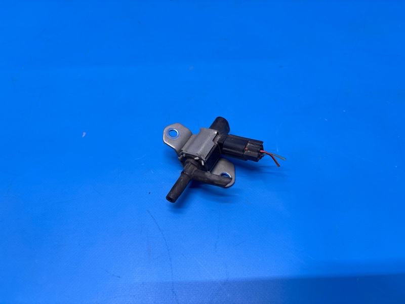 Вакуумный клапан MAZDA ATENZA GY3W L3 L80118741 контрактная