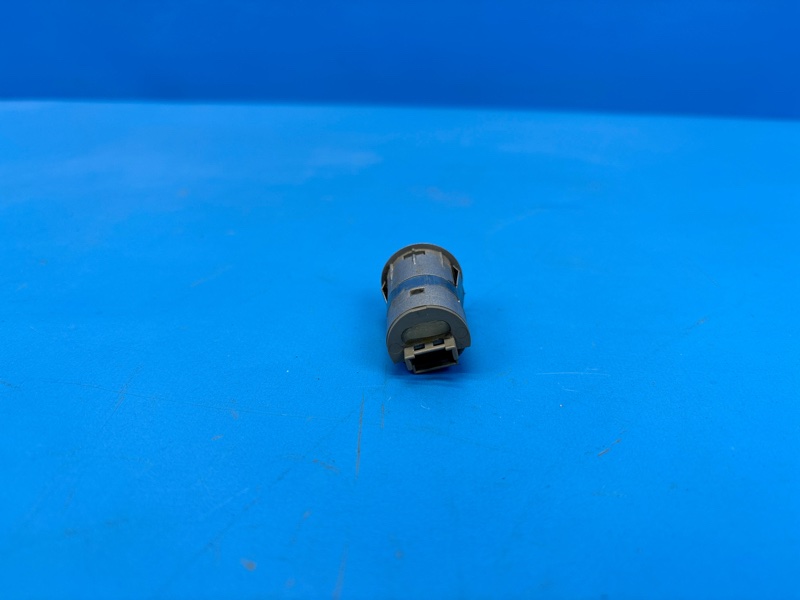 Датчик парковки IMPREZA GP7 FB16