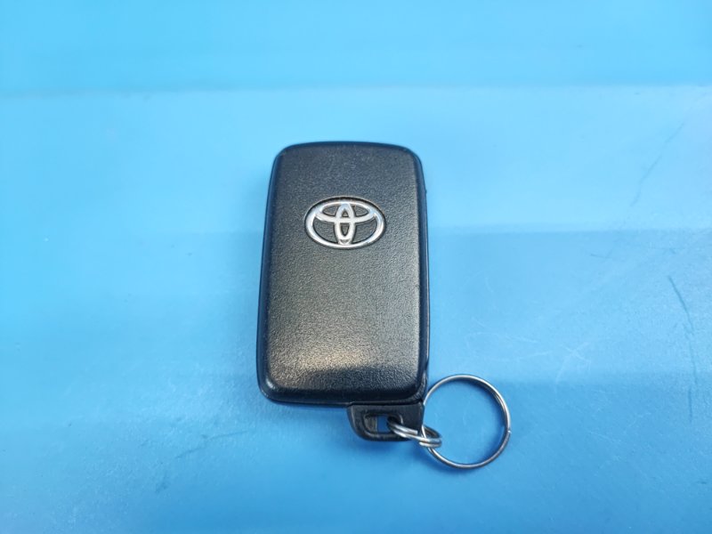 Запчасть смарт ключ (чип ключ) TOYOTA COROLLA AXIO NZE164 1NZFE 89904-47170 контрактная Смарт ключ (чип ключ) TOYOTA COROLLA AXIO NZE164 1NZFE 89904-47170 контрактная