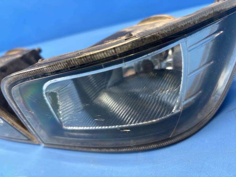 Фара противотуманная передняя TOYOTA OPA ZCT10 1ZZFE