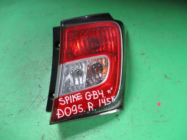 Фонари заднии зонда фрид. Хонда фрид не работает задний стоп сигнал. Стопы на хонда фрид. Дополнительный стоп сигнал honda freed. Honda freed 2009 стоп сигнал.