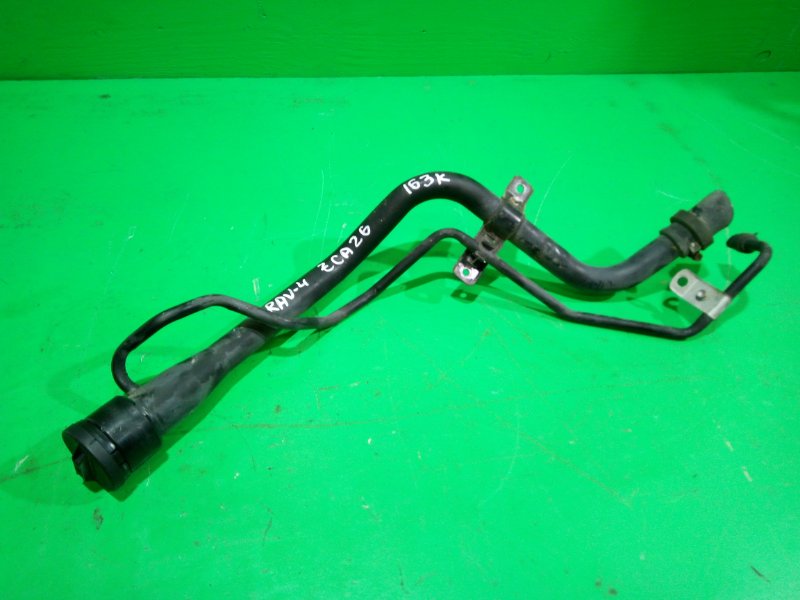 горловина топливного бака тойота рав 4