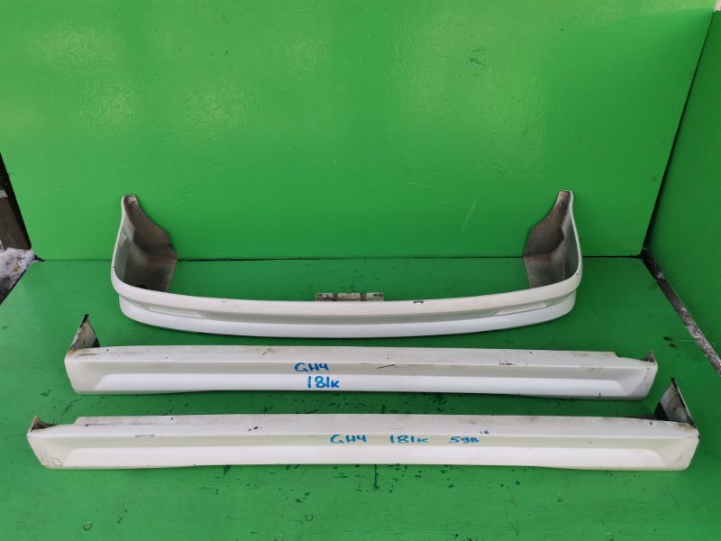 Обвес Honda Hrv GH4 (б/у) Обвес Honda Hrv GH4 (б/у)
