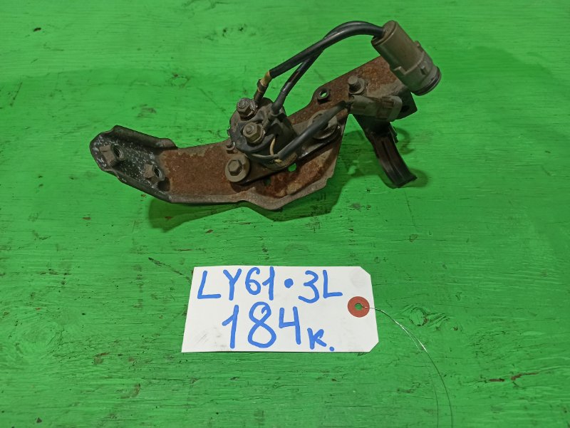 Реле Toyota Dyna LY61 3L (б/у)