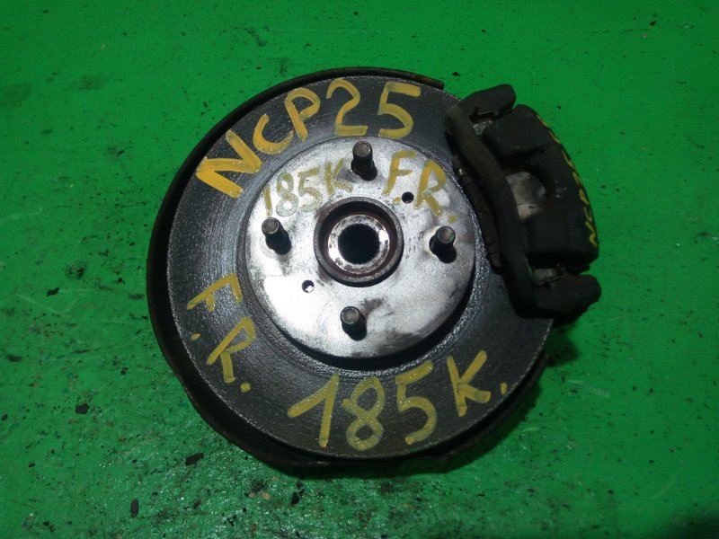 Ступица Toyota Funcargo NCP25 передняя правая (б/у)