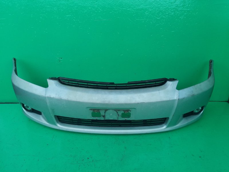 Бампер Toyota Wish ANE14 передний (б/у)