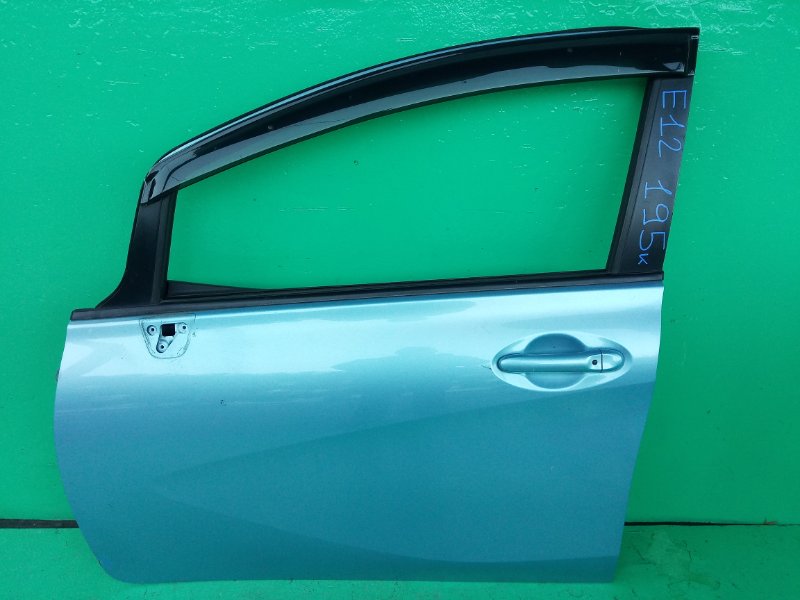 3aa831055. Nissan note e11. Ниссан ноте левая передняя дверь в разборе. Nissan note левая передняя. Дверь передняя правая nissan note e11.