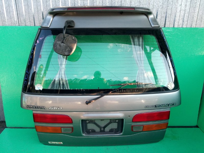 Дверь задняя Toyota Town Ace CR30 (б/у)