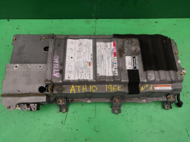 Батарея Toyota Alphard ATH10 (б/у)