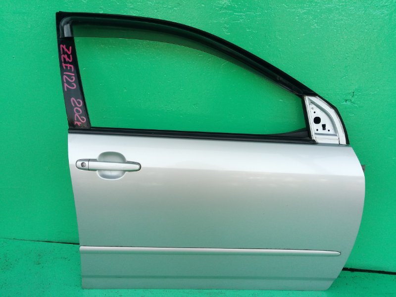Дверь Toyota Fielder ZZE122 передняя правая (б/у)