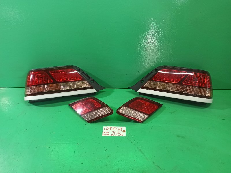 Стоп-сигнал Toyota Cresta GX100 (б/у) №1