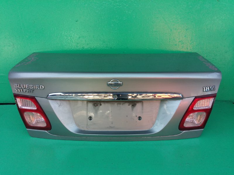 Крышка багажника Nissan Bluebird QG10 (б/у)