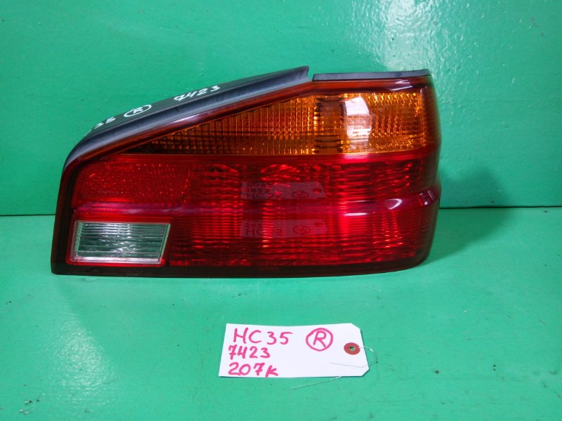 Стоп-сигнал Nissan Laurel HC35 правый (б/у)