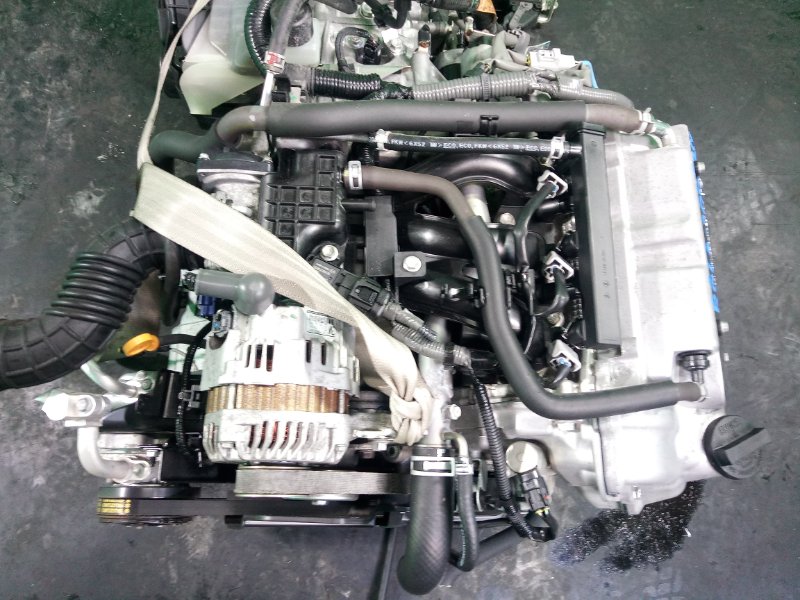 Двигатель Mazda Scrum DG17V R06A 2016 (б/у)