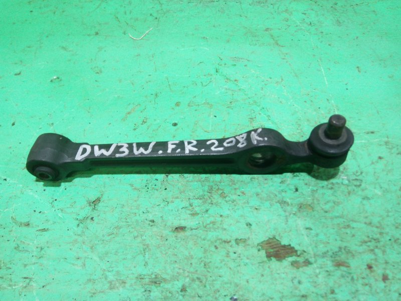 Рычаг Mazda Demio DW3W передний правый (б/у)