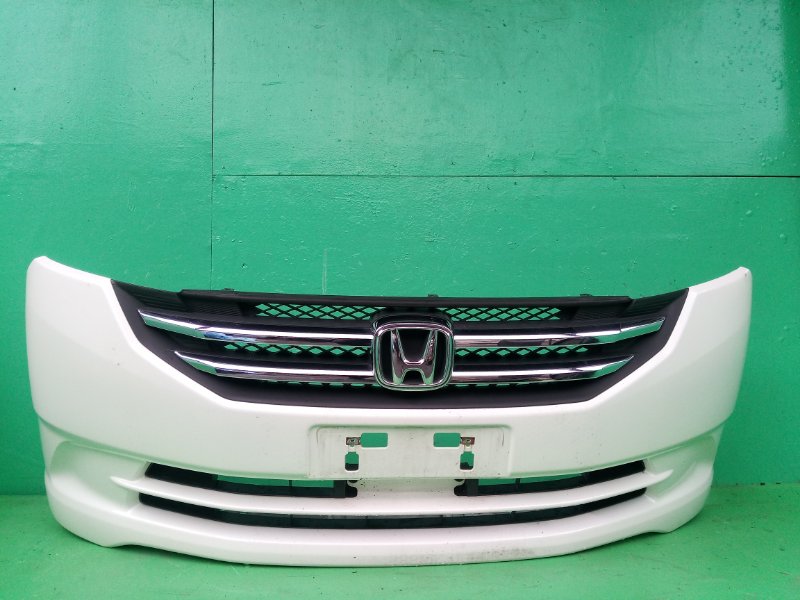 Бампер Honda Step Wagon RG1 передний (б/у)