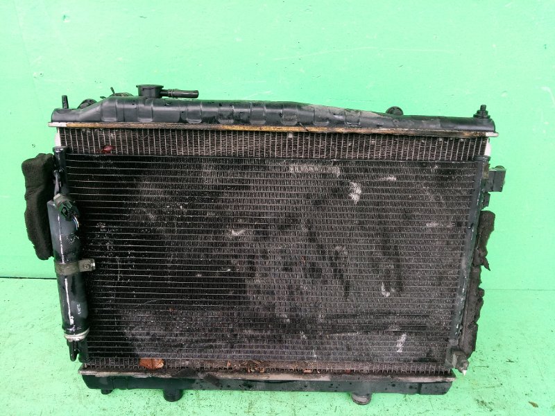 Радиатор основной Nissan Cima HF50 VQ30-DET (б/у)