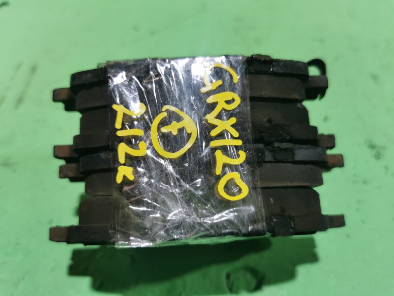 Тормозные колодки Toyota Mark X GRX120 переднее (б/у)