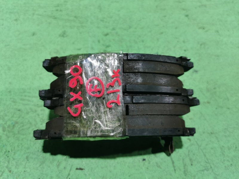 Тормозные колодки Toyota Cresta GX90 переднее (б/у)
