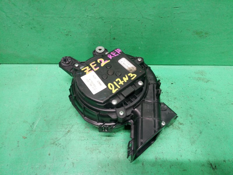 Мотор охлаждения батареи Honda Insight ZE2 (б/у) #3