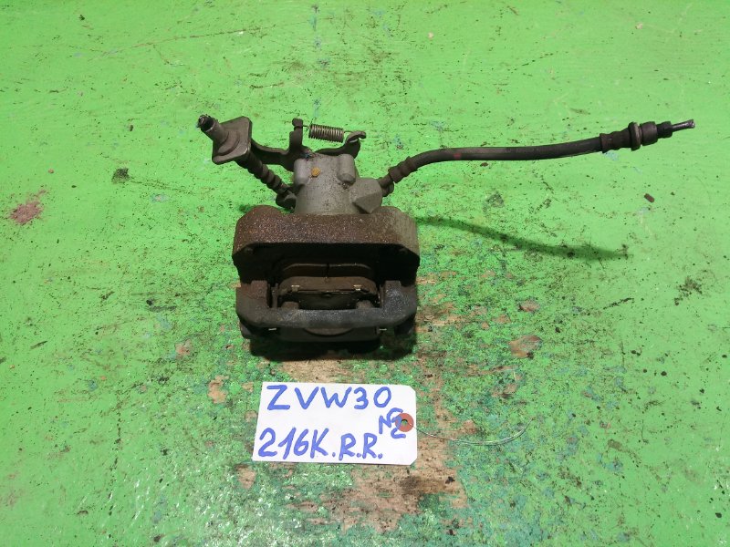 Суппорт Toyota Prius ZVW30 задний правый (б/у) №2