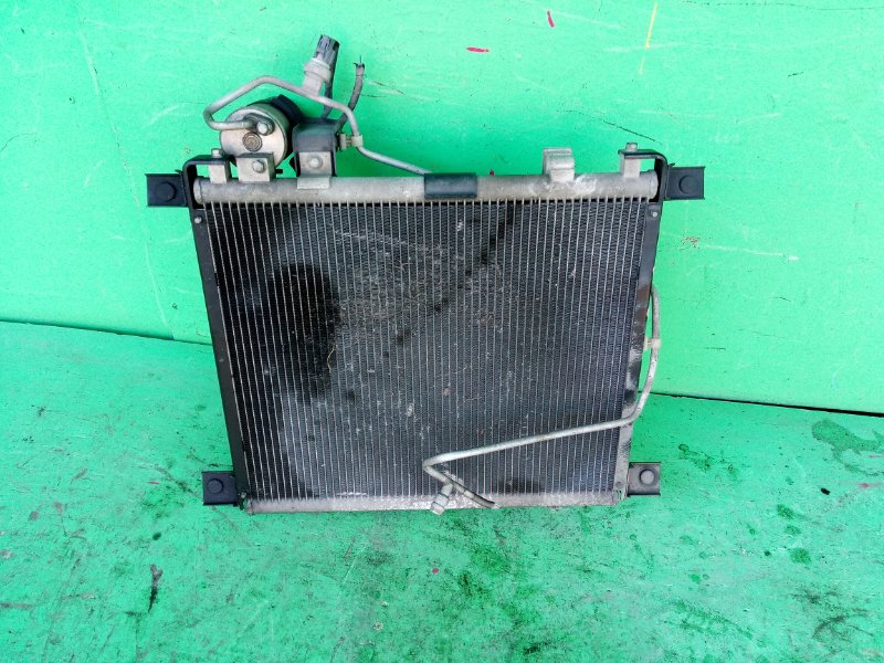 Радиатор кондиционера Mazda Bongo SKF2V (б/у)