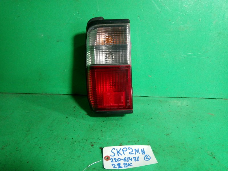 Стоп-сигнал Mazda Bongo SKP2MN левый (б/у)