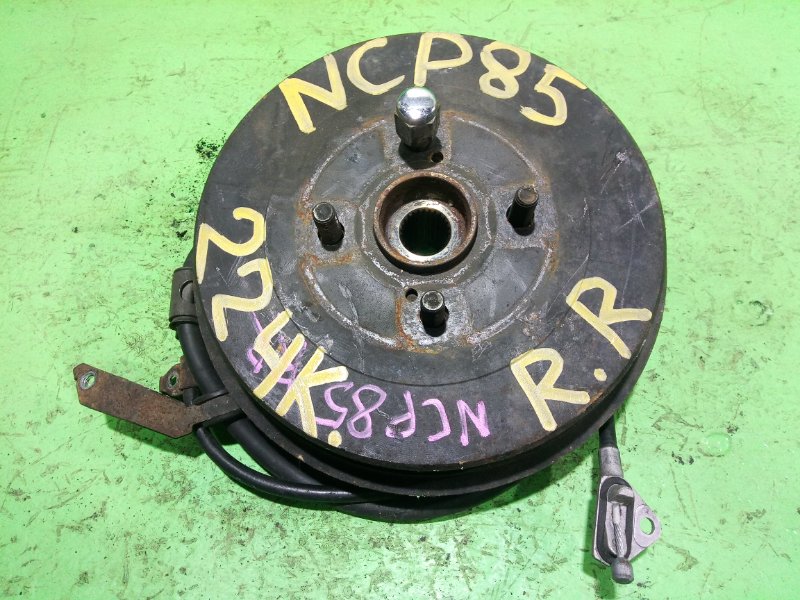Ступица Toyota Sienta NCP85 задняя правая (б/у)
