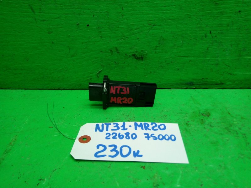 Датчик потока воздуха Nissan Xtrail NT31 MR20-DE (б/у)