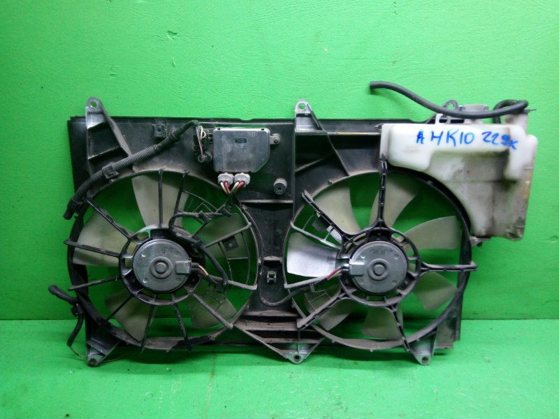 Диффузор радиатора Toyota Estima AHR10 (б/у)