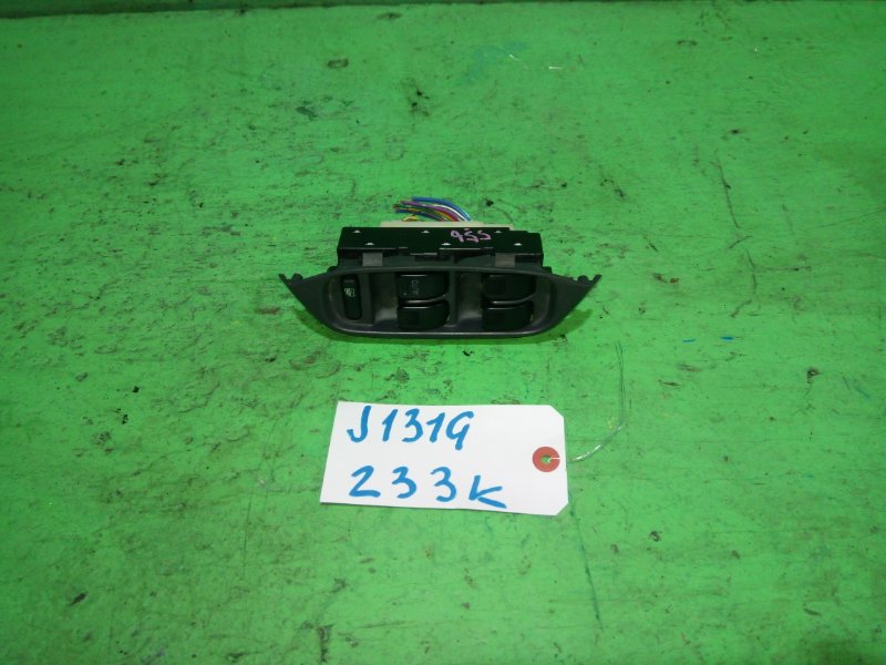 Блок упр. стеклоподьемниками Daihatsu Terios J131G передний правый (б/у)