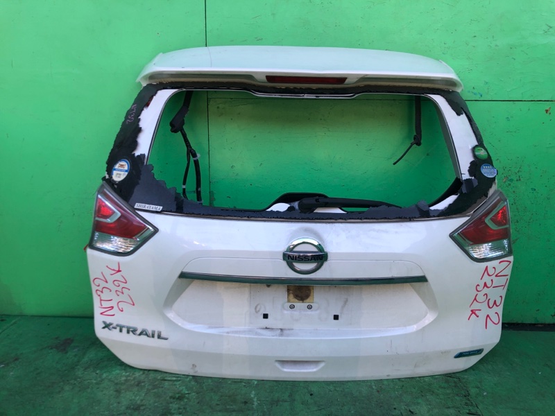 Дверь задняя Nissan Xtrail NT32 задняя (б/у)